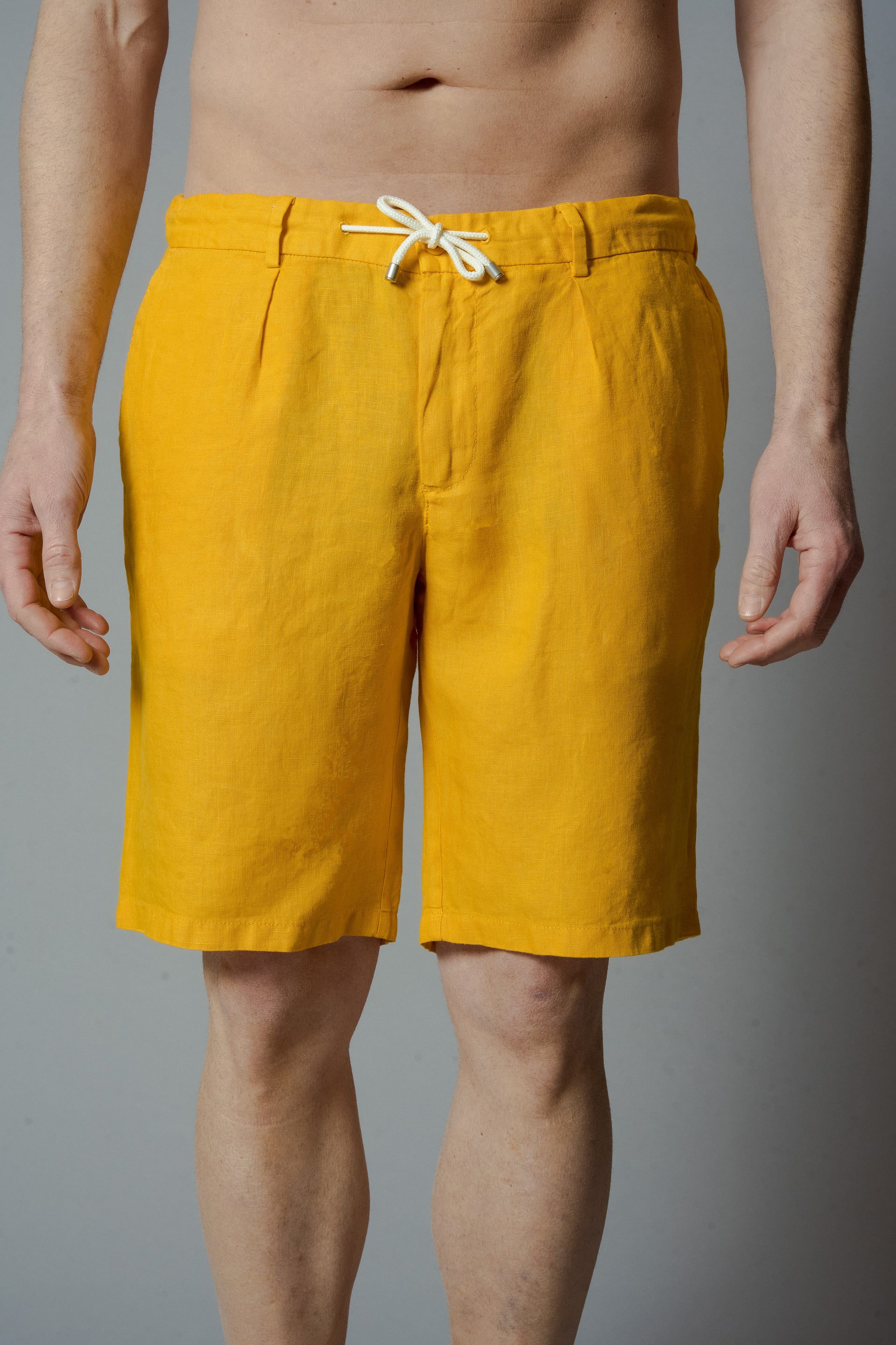 VALMONT  Mens Linen Bermudas