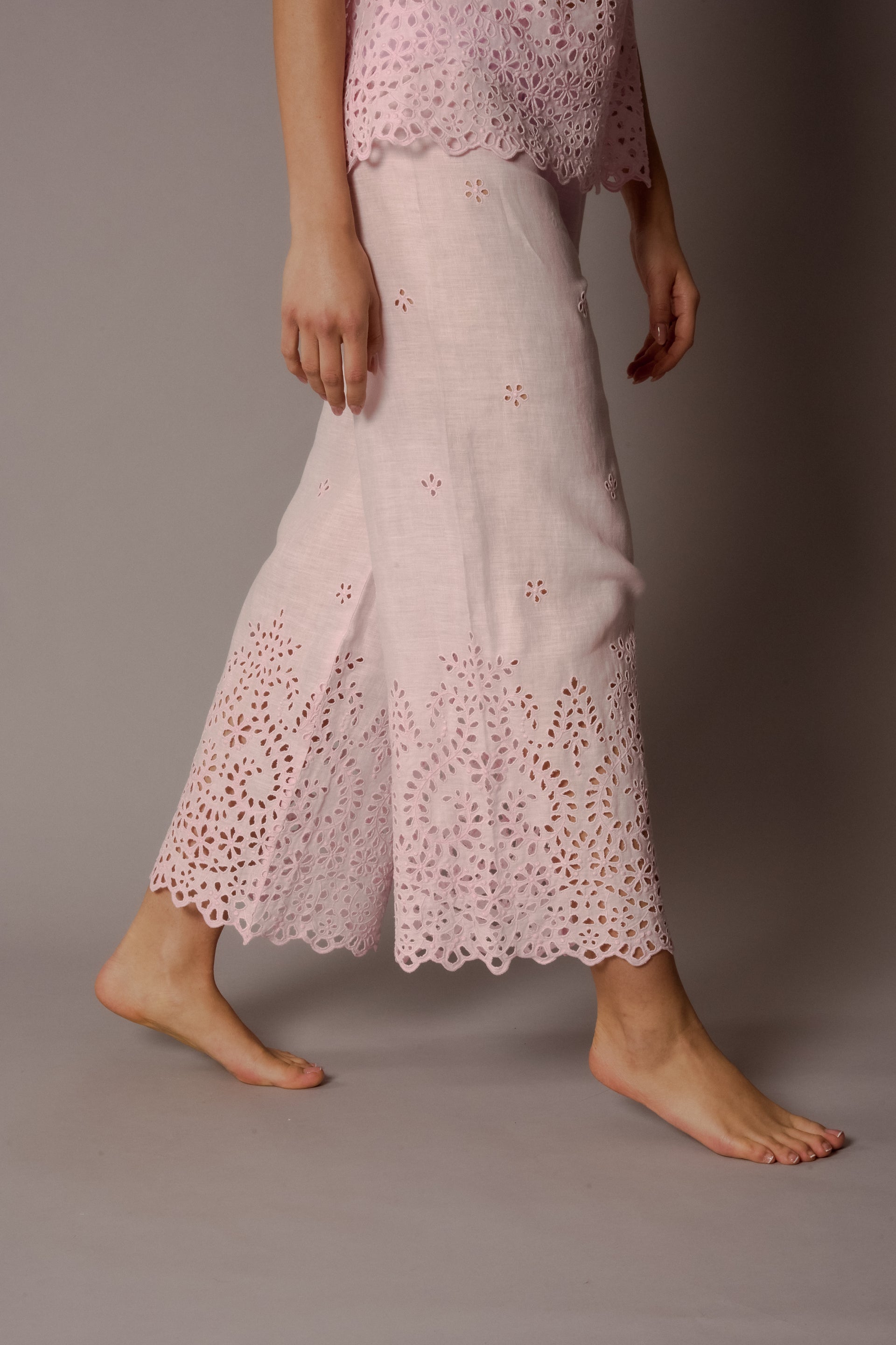 LINDA Womens Trousers Linen Broderie Light Pink