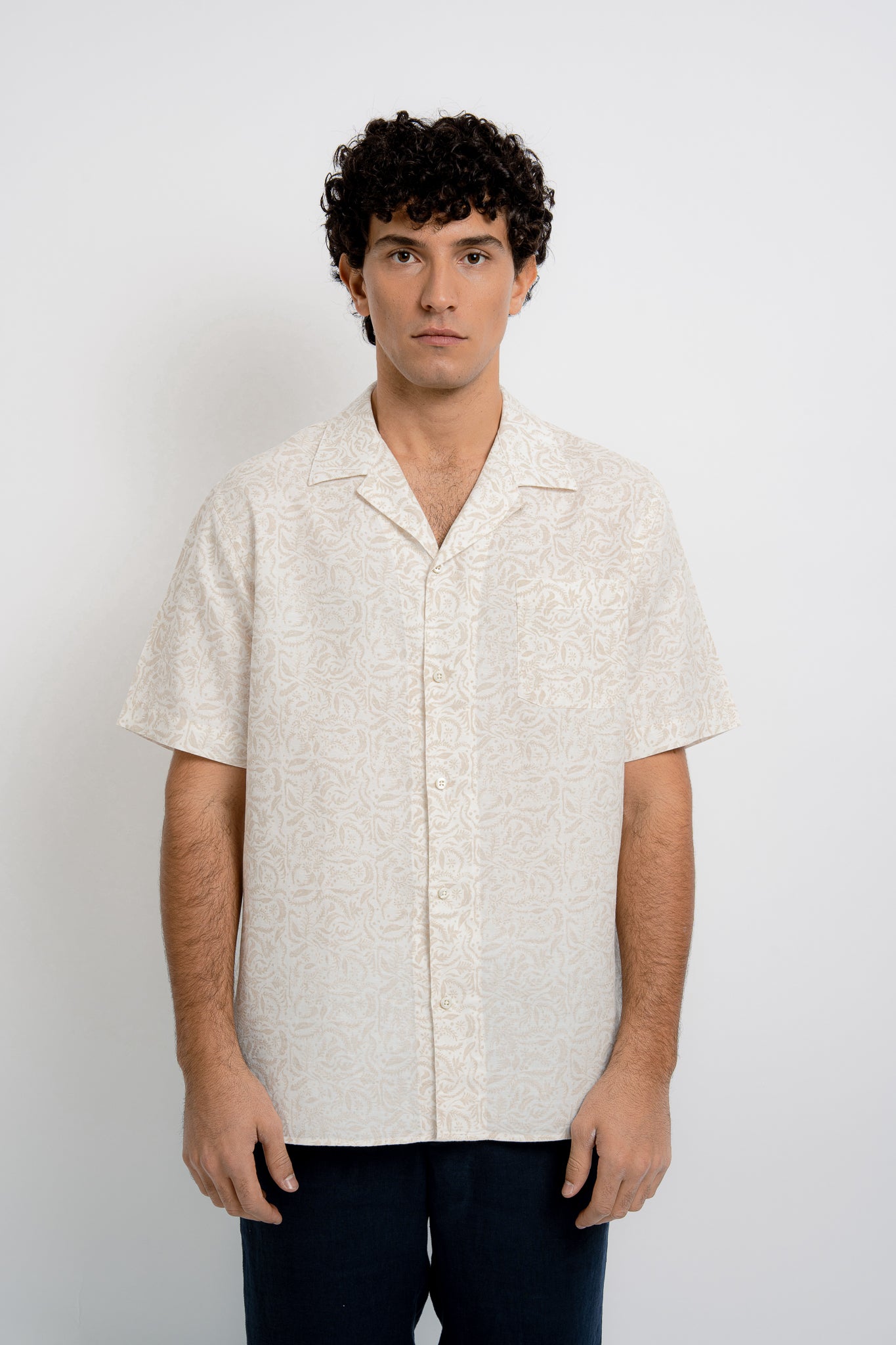 ARNAUD Linen VM Print Beige - Shirts - Jacques Zolty Saint Barths